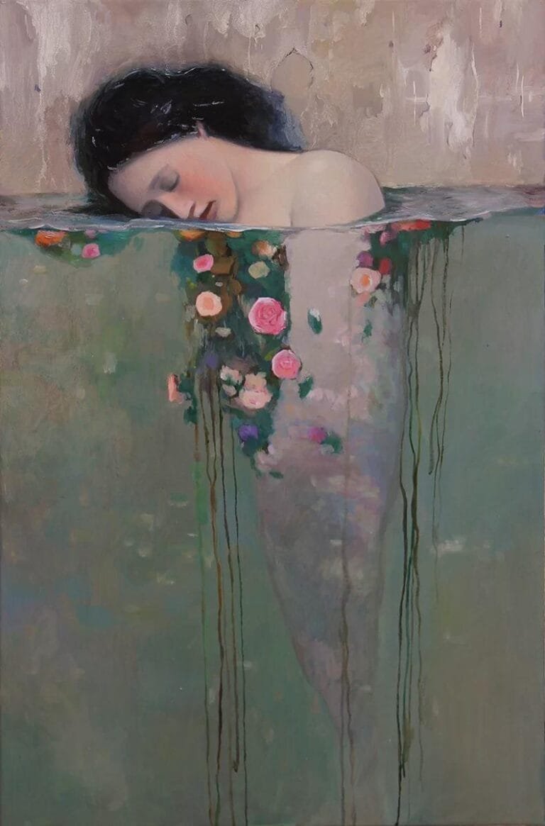 Huile sur toile, "The Fatigue", Mihail Zablodski, 2022. Le tableau représente une femme dans l'eau, son corps ne forme qu'un avec l'eau. Elle a une position sereine, vulnérable et reposante, yeux fermés.
